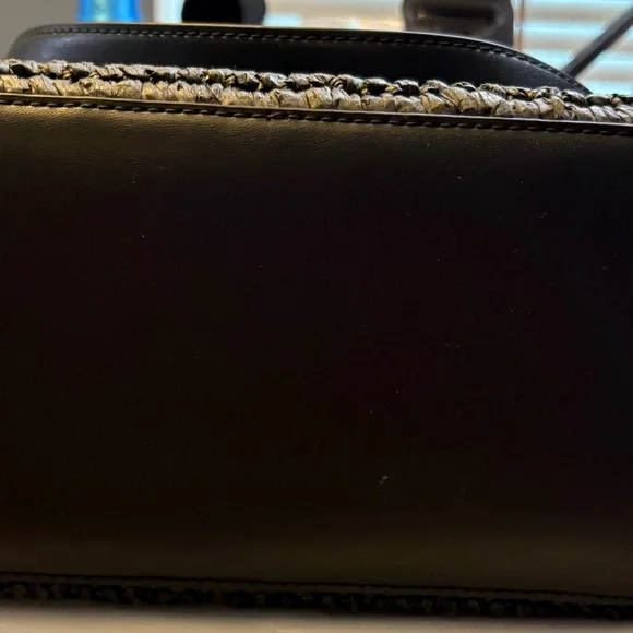 Michael Kors Black and White Shoulder Bag